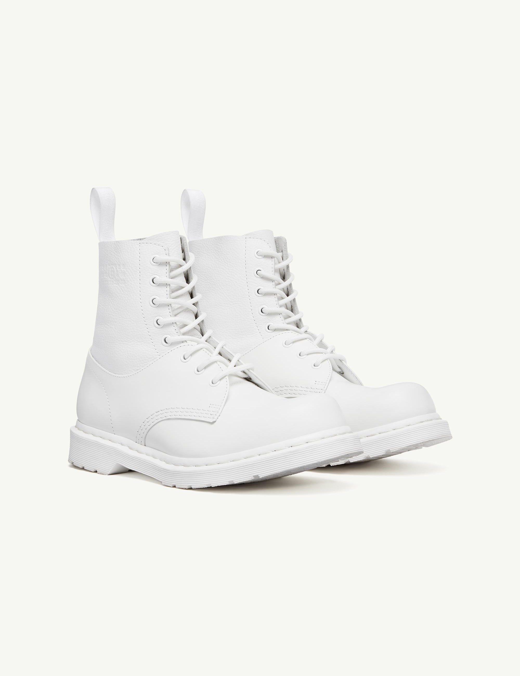 Stivaletti alti con lacci in bianco MM6 x Dr. Martens - donna 