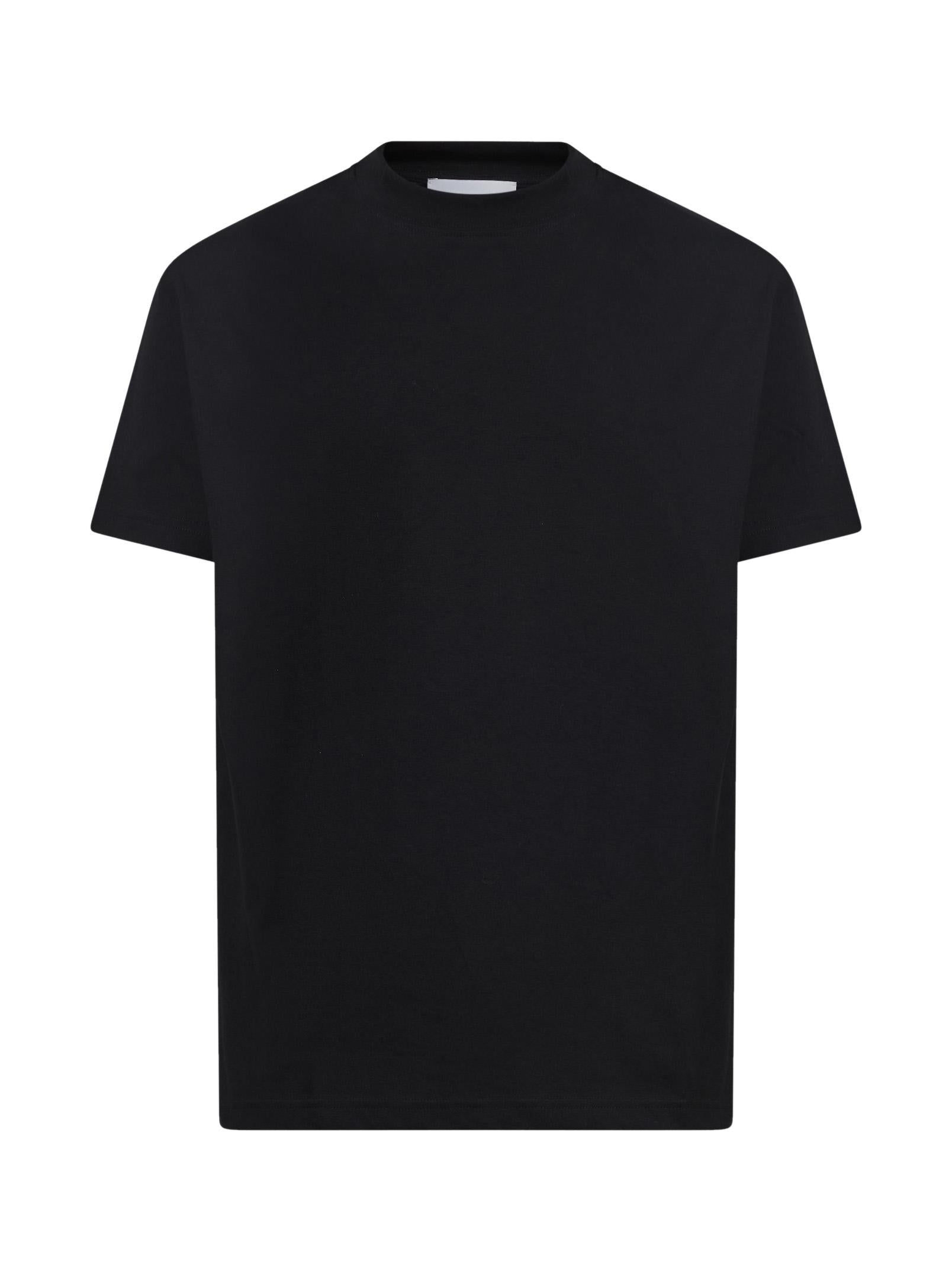 T-shirt a maniche corte in nero 