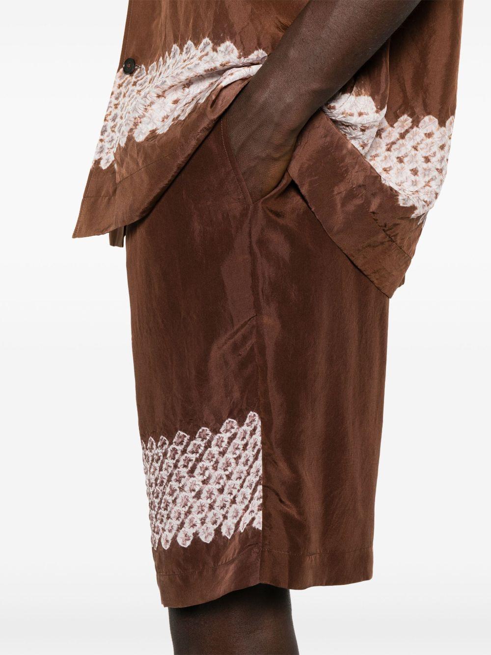Shorts con stampa grafica in marrone Feng chen wang - uomo 