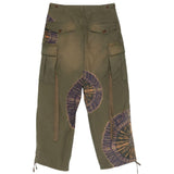 Pantaloni cargo con stampa grafica in verde Khoki - uomo 