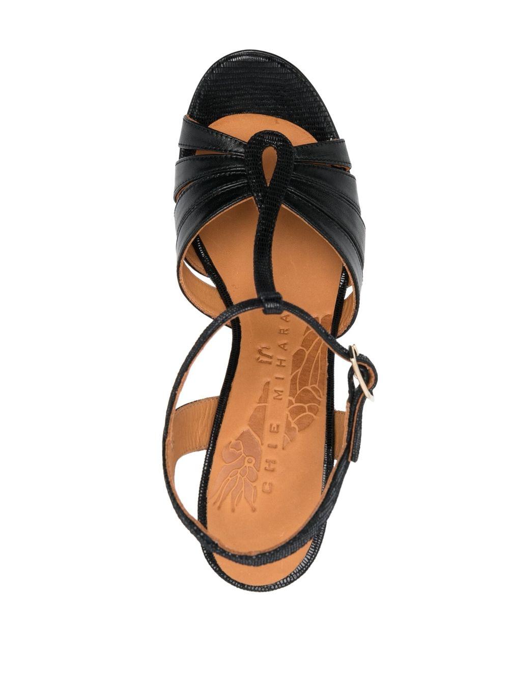 Sandali in pelle cafra in nero Chie mihara - donna 