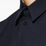 Camicia con taschino in blu 