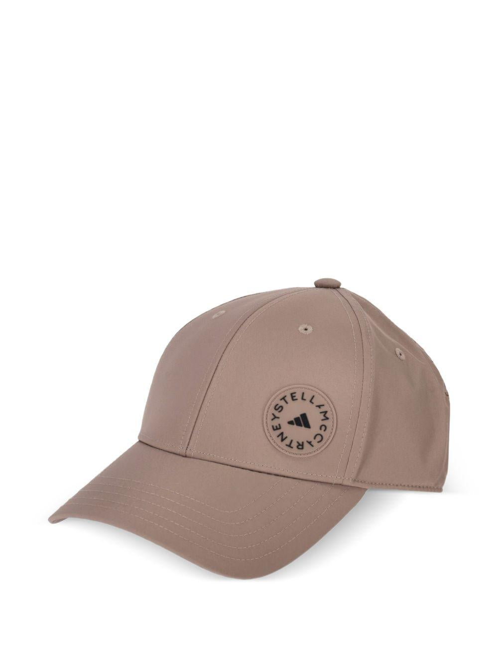 Cappellino con toppa con logo in marrone Adidas by stella mc cartney - donna 