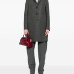 Cappotto con applicazione e bottoni in grigio Harris Wharf London - donna 