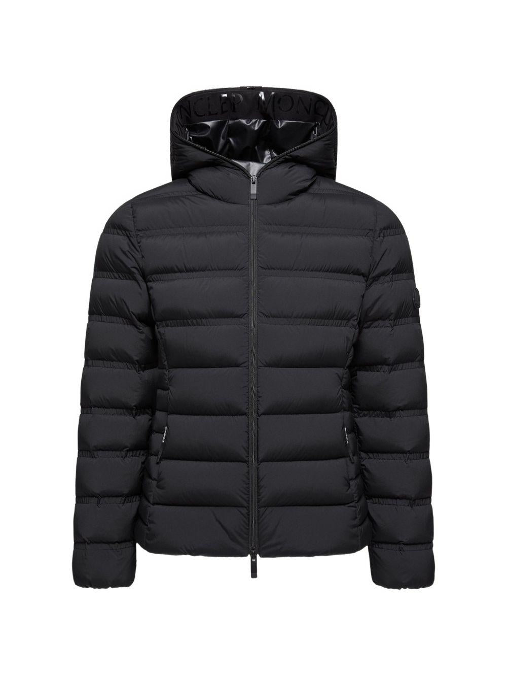 Piumino con cappuccio alete in nero Moncler - donna 