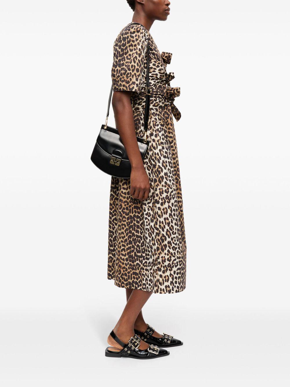 Abito midi con stampa leopardata in marrone Ganni - donna 