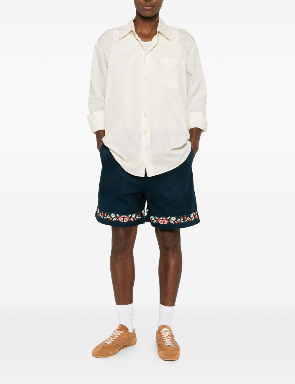 Shorts in twill con ricami floreali in blu Found - uomo 