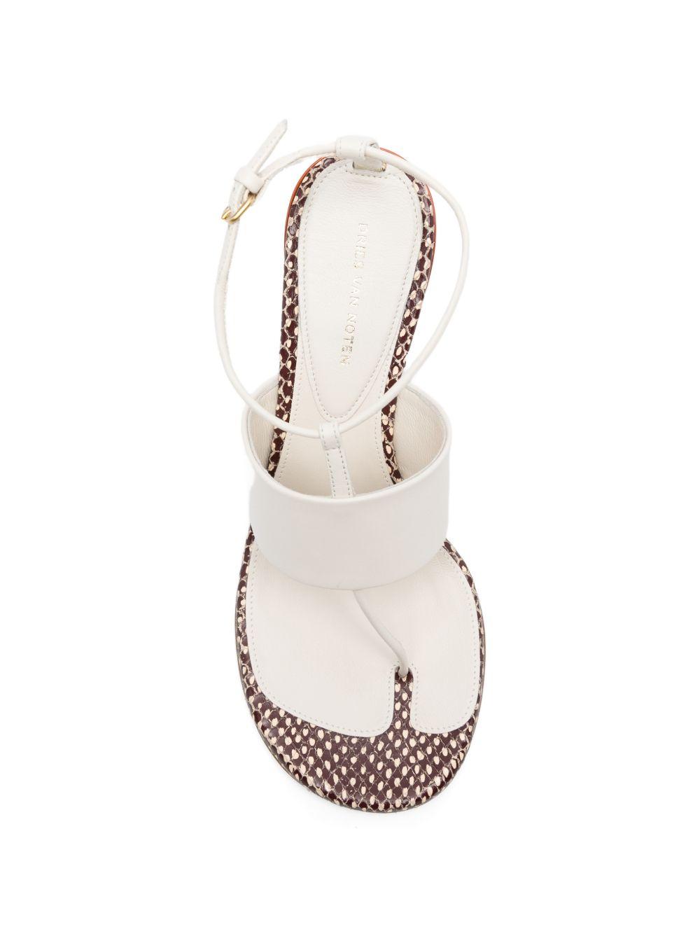 Sandali con cinturino a t in bianco Dries van noten - donna 