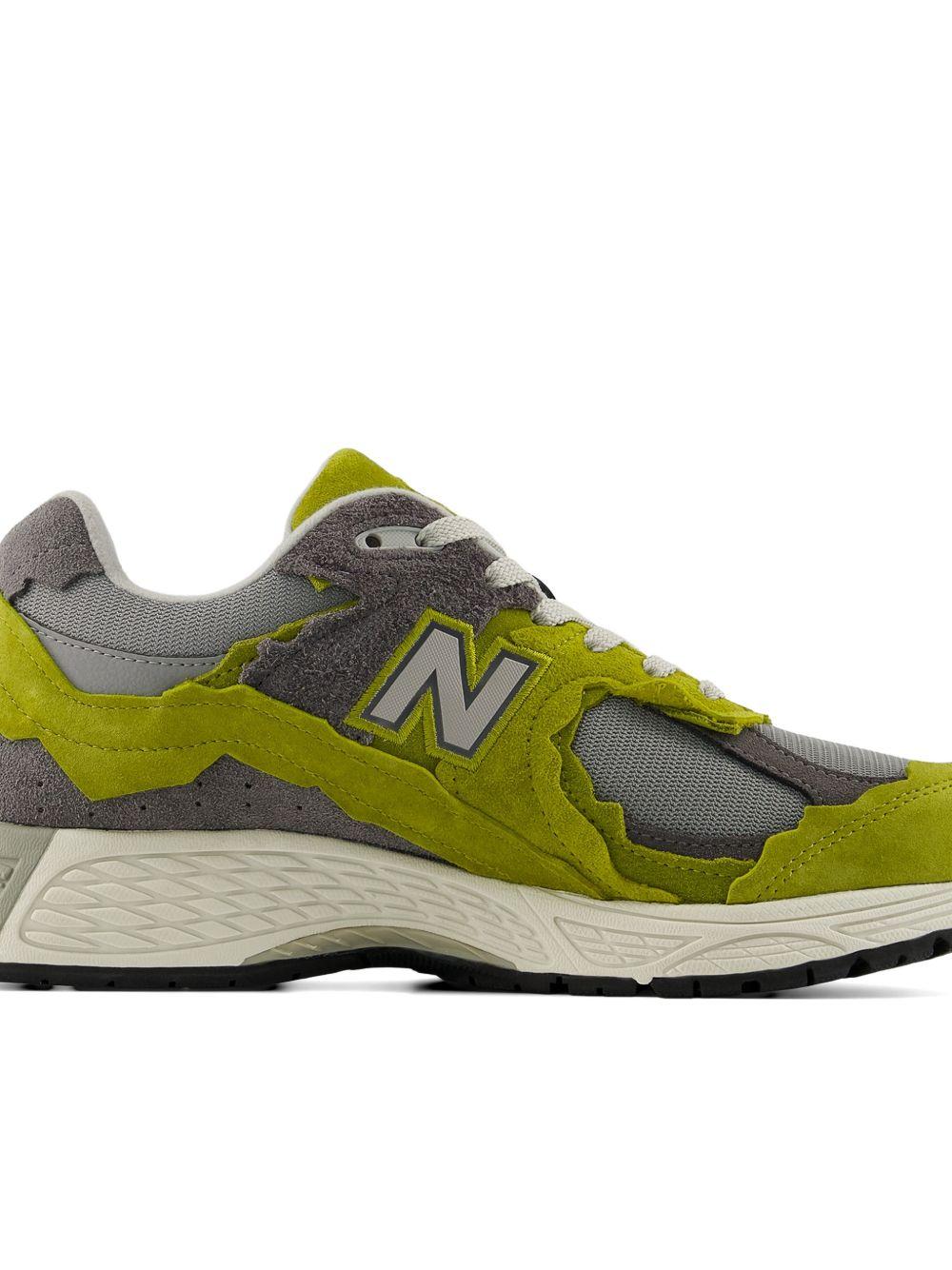 Sneakers 2002R in verde e grigio New balance - unisex 