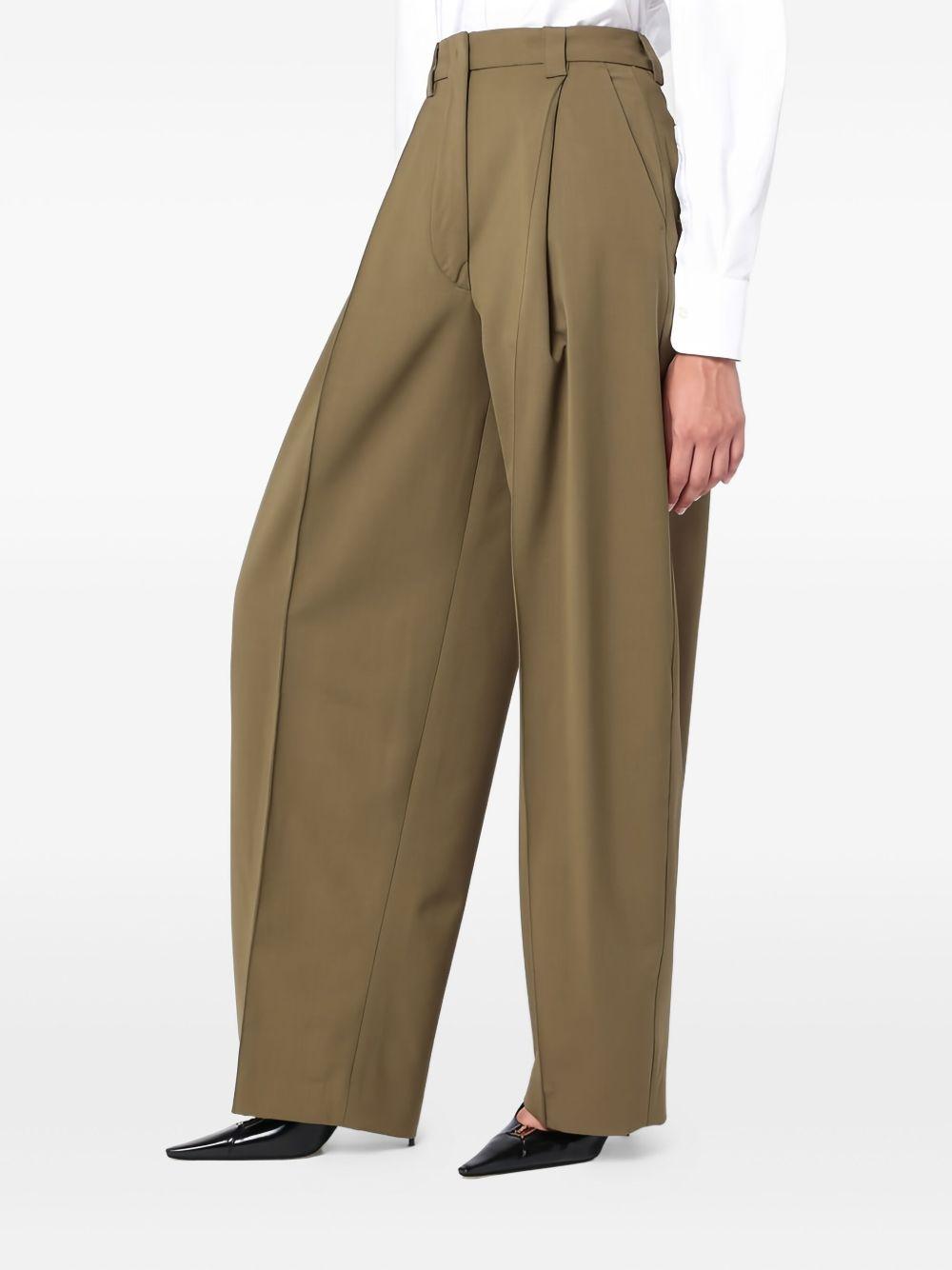 Pantaloni con pinces in marrone THELATEST - donna 