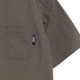 Camicia a maniche corte con patch logo in verde Comme des garcons homme - uomo 