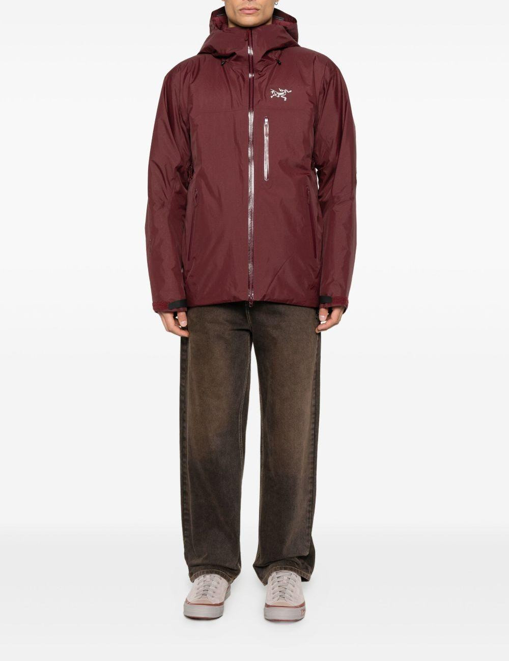 Giacca con cappuccio beta insulated in BORDEAUX Arc'teryx - unisex 