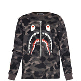 T-shirt con stampa mimetica e dettagli squalo in nero A bathing ape - uomo 