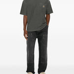 T-shirt con logo in grigio carhartt wip - uomo 