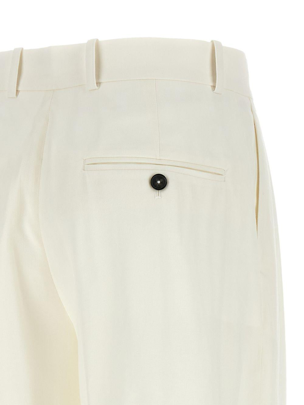 Shorts sartoriali con pieghe in bianco Toteme - donna 