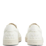 Sneakers basse in pelle scamosciata in bianco 