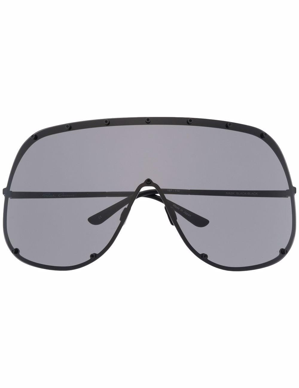 Occhiali da sole oversize in nero 