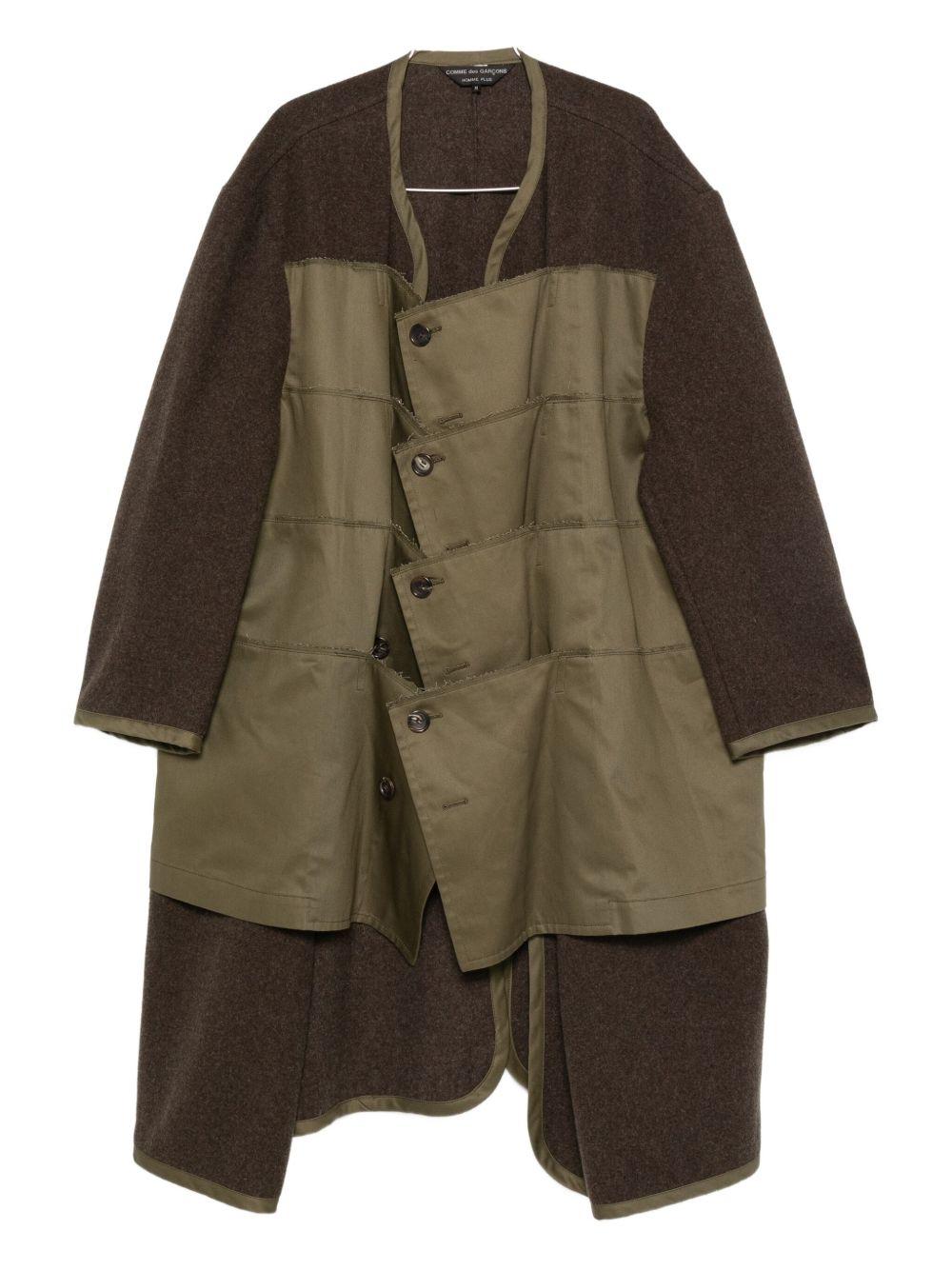 Cappotto con design a pannelli in verde Comme des garcons homme - uomo 