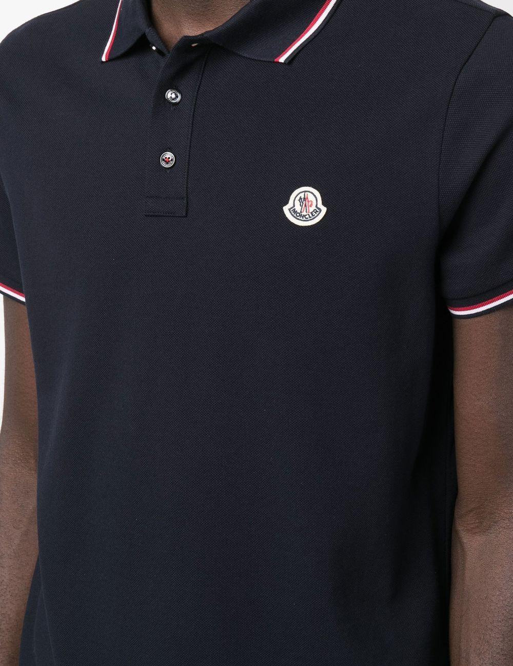 Polo con applicazione logo in blu Moncler - uomo 