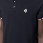 Polo con applicazione logo in blu Moncler - uomo 