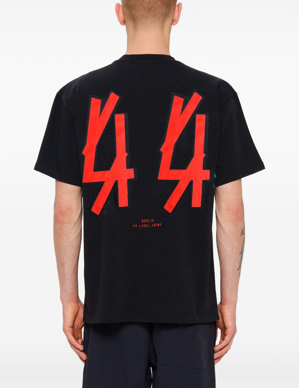 T-shirt con stampa grafica in nero 44 label group - uomo 
