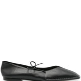Ballerine Sway con punta quadra in nero 