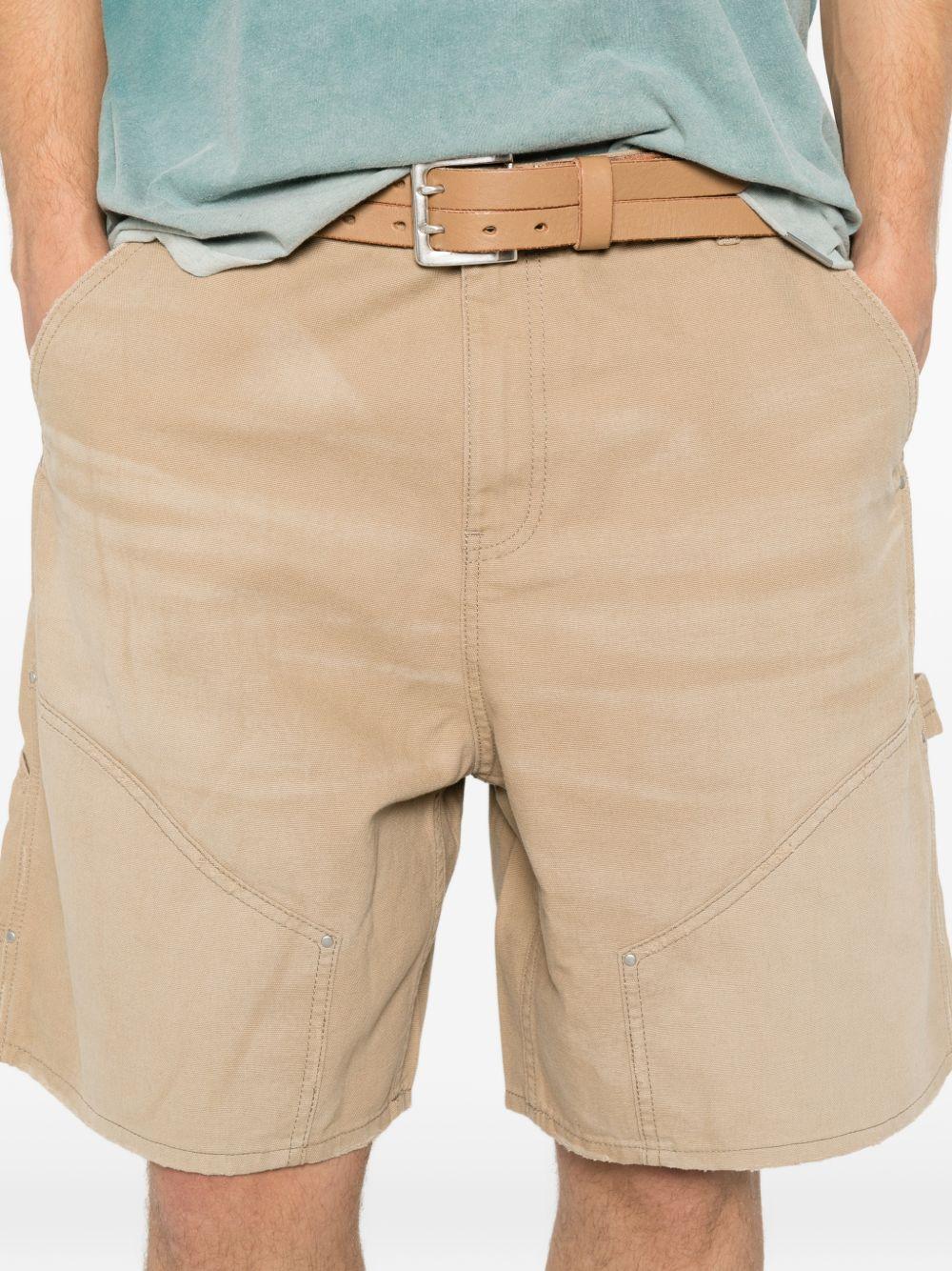 Short con design a pannelli in beige Represent - uomo 