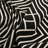 Foulard con stampa in nero toteme - donna 