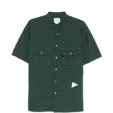 Camicia a maniche corte con moschettone in verde And wander - uomo 