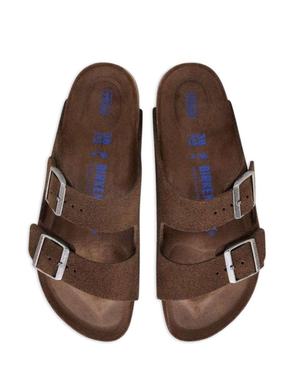 Sandali Arizona in pelle scamosciata con fibbia in marrone Birkenstock - unisex 