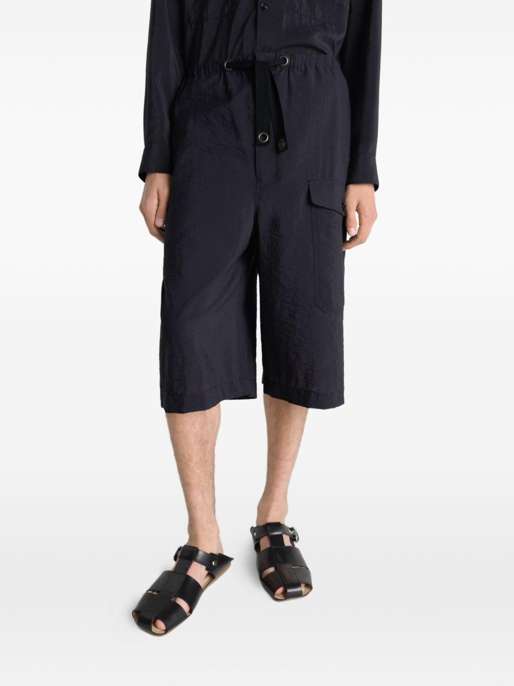 Shorts cargo con coulisse in nero Lemaire - uomo 