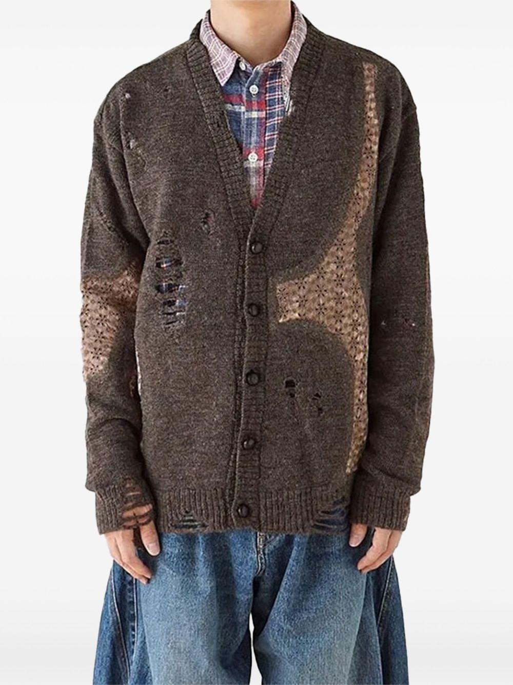 Cardigan con effetto vissuto e design a pannelli in marrone Khoki - uomo 