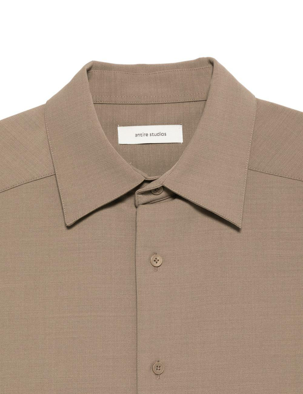 Camicia a maniche corte in marrone Entire studios - unisex 