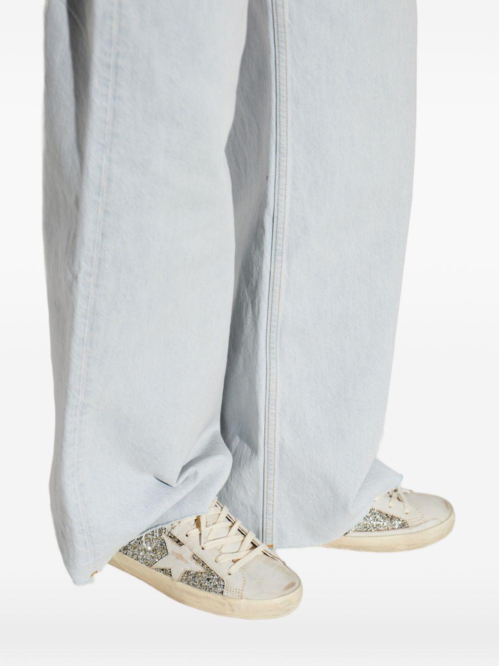 Sneakers super star glitter in avorio e argento golden goose - donna 