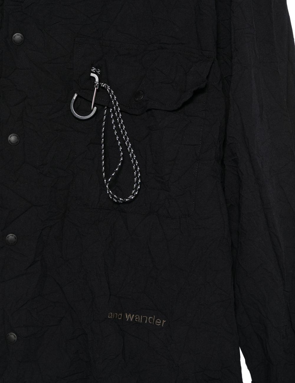 Camicia a maniche lunghe in nero And wander - uomo 