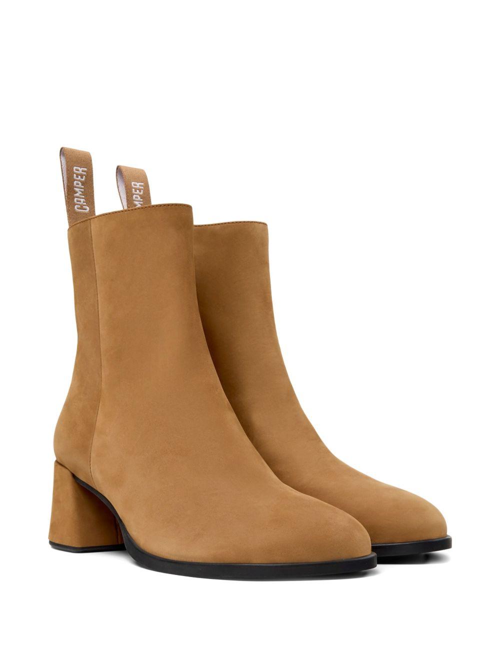 Stivaletti Kora con tacco largo in beige Camper - donna 