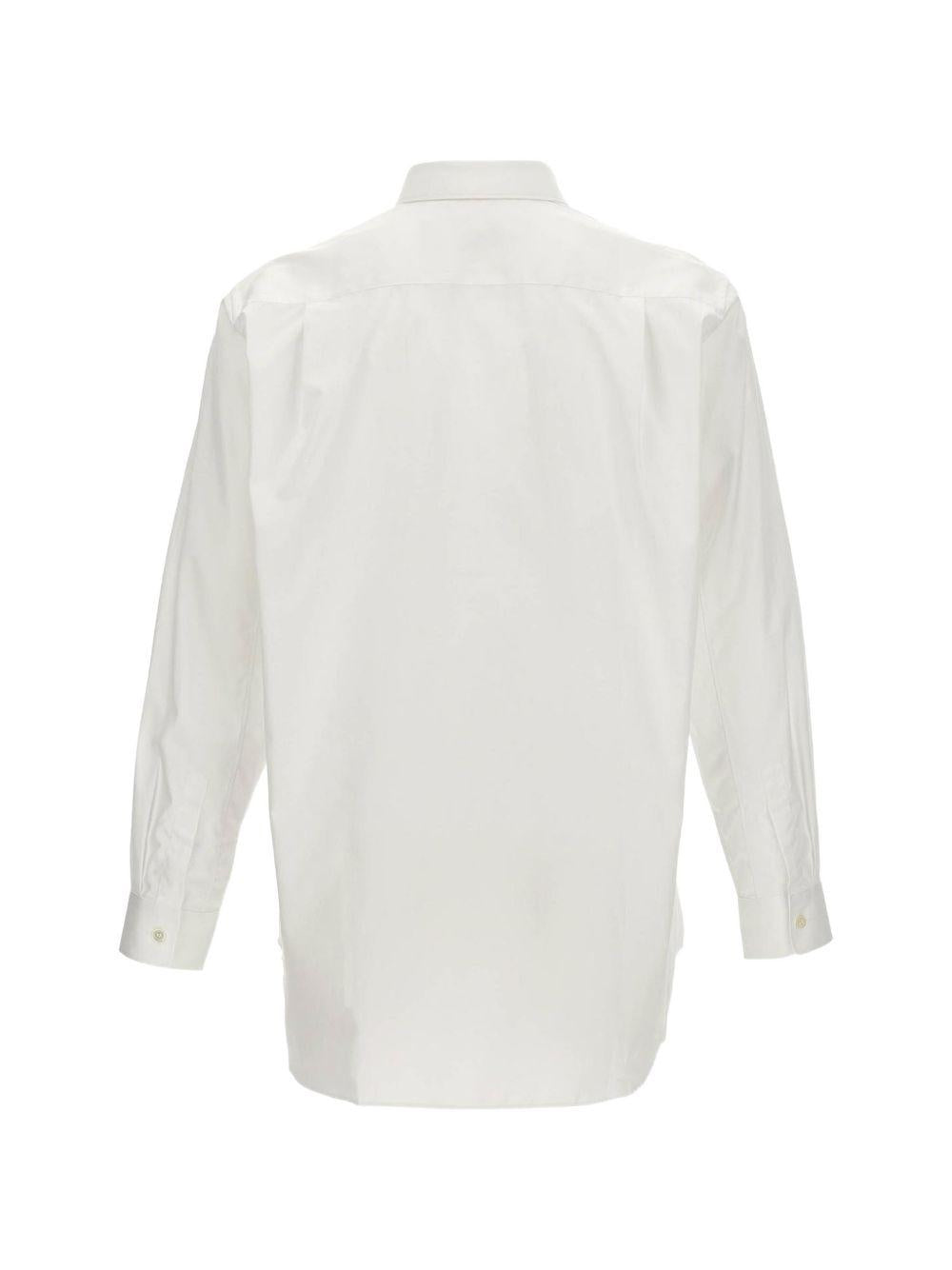 Camicia a maniche lunghe con ricamo in bianco Comme des garcons play - uomo 