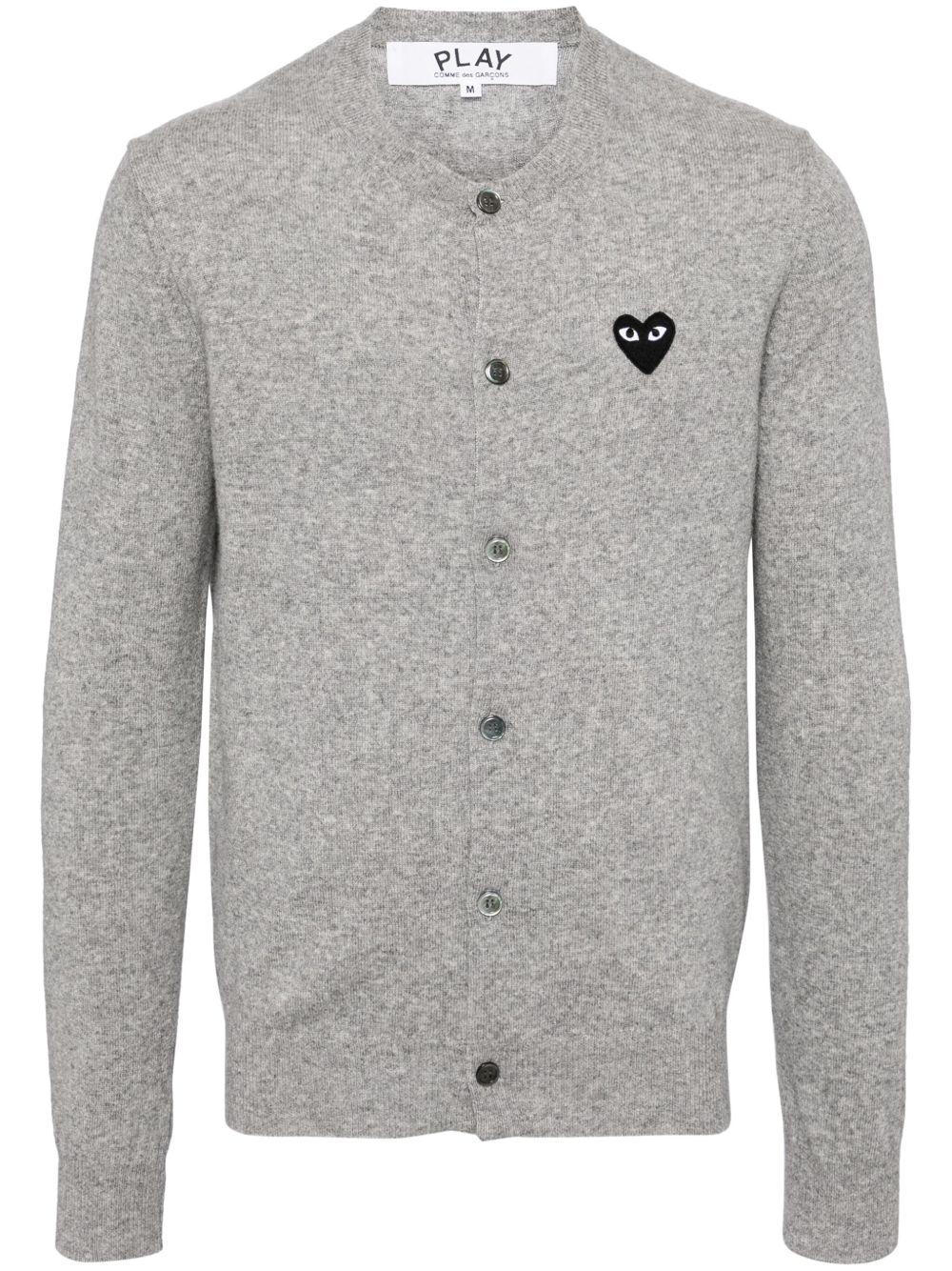 Cardigan con logo a cuore in grigio Comme des garcons play - unisex 