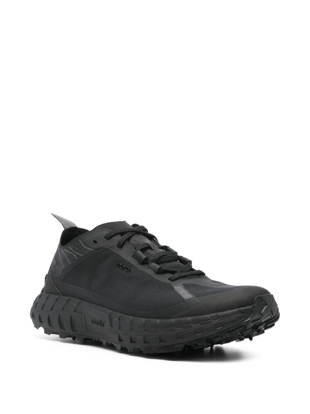 Sneakers con logo in nero Norda - uomo 