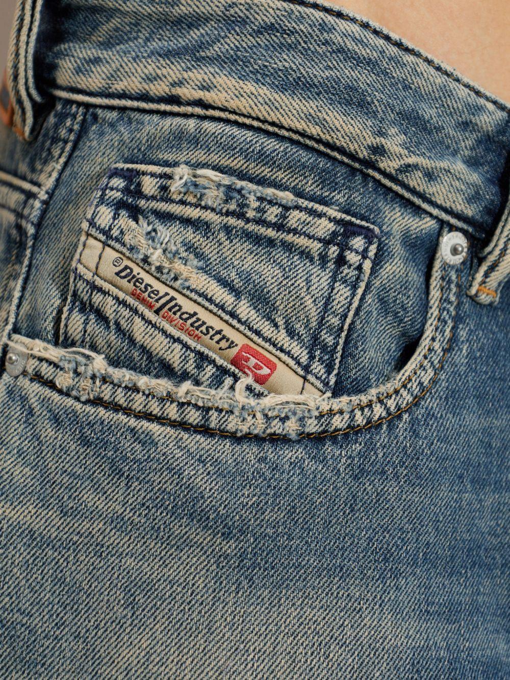 Jeans effetto usurato d-sire-yu del 1996 in blu 