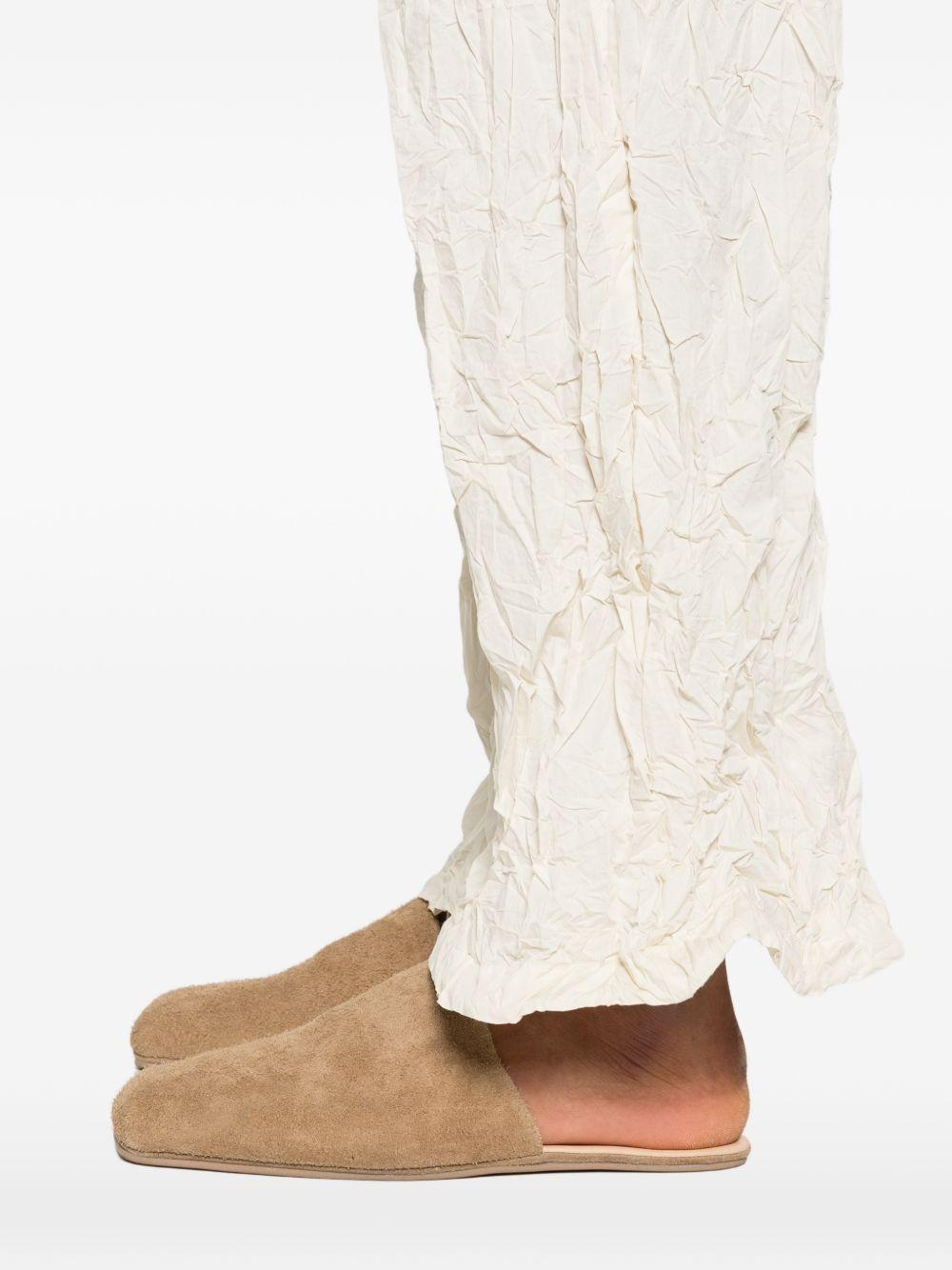 Pantaloni con vita elasticizzata in bianco Gongdid design - uomo 