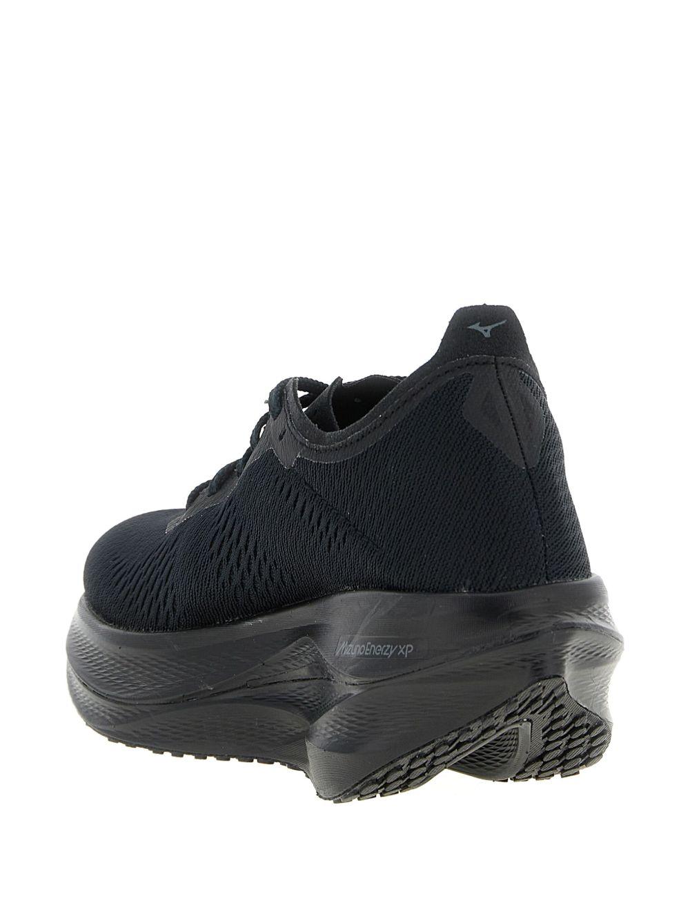 Sneakers Perforate Wave Rebellion Pro 3  in nero 