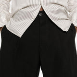 Pantaloncini con pieghe in nero Laneus - uomo 