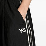 Pantaloni ampi con logo in nero Y-3 - uomo 
