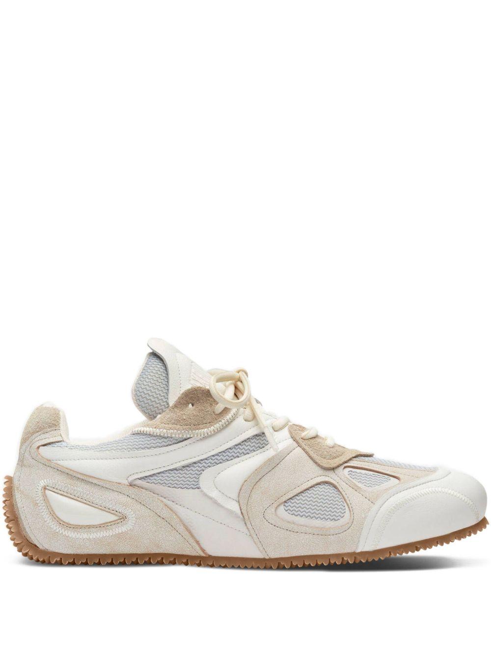 Sneakers basse slow runner in bianco Axel arigato - uomo 