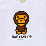 T-shirt con grafica di baby milo in bianco A bathing ape - uomo 
