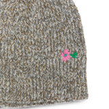 Cappello con ricamo manar in blu 