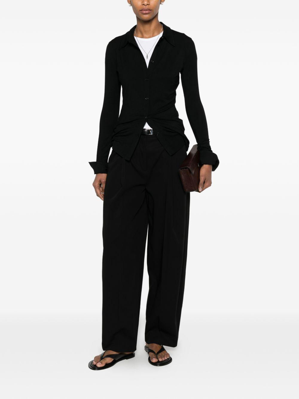 Camicia a maniche lunghe in nero 