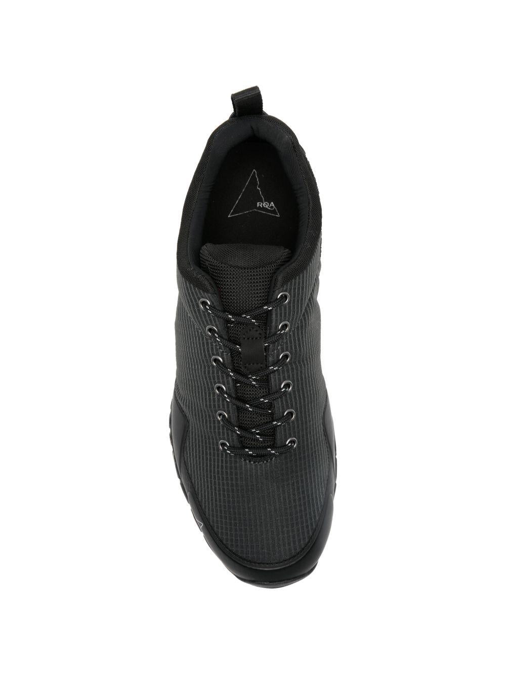 Sneakers basse neal in nero Roa - uomo 