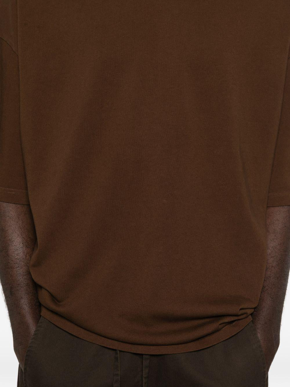 T-shirt squadrata in marrone Entire studios - unisex 